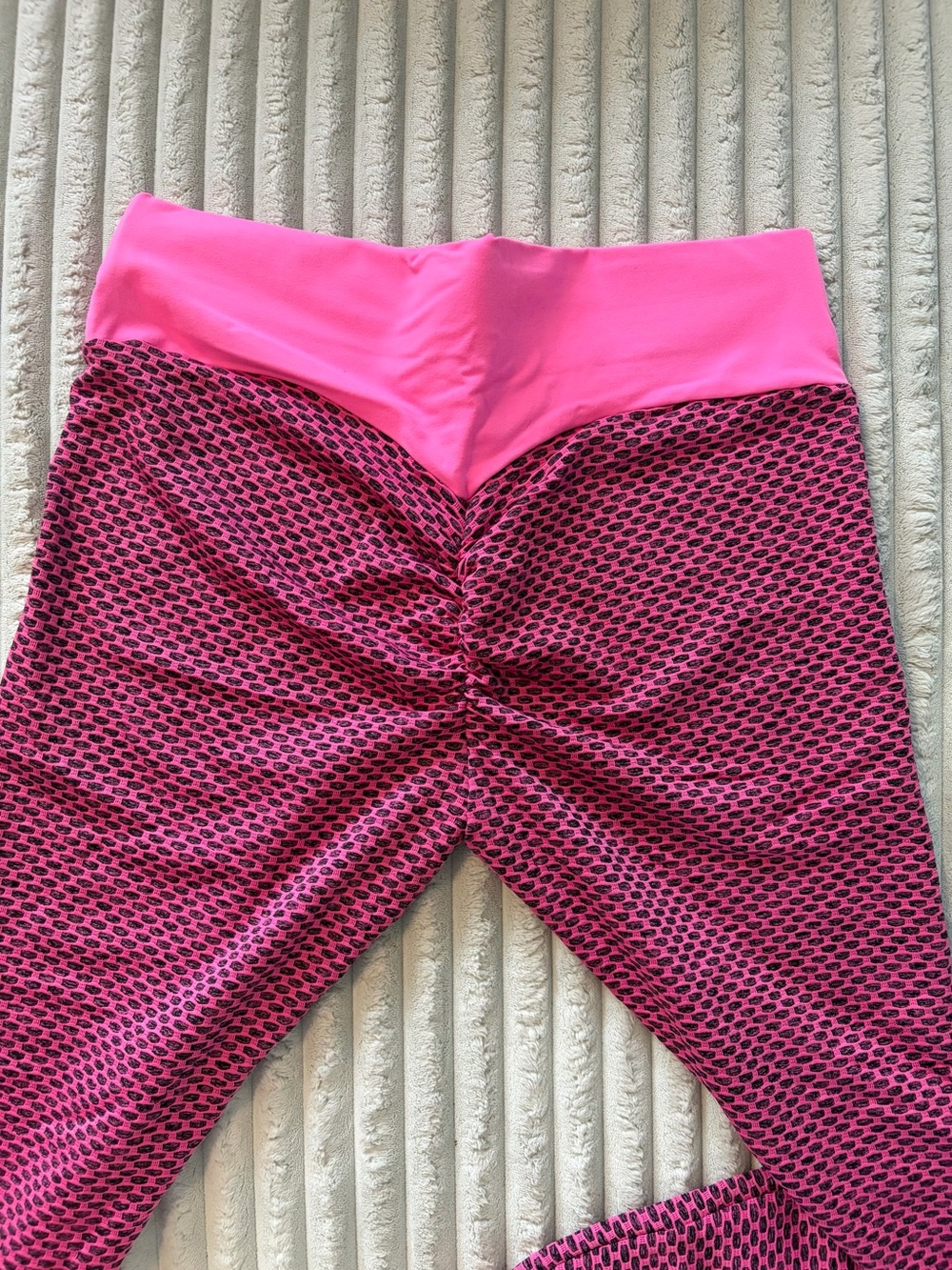 XL TikTok scrunch butt leggings